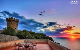 Castello Di Populonia Villa A Mare
