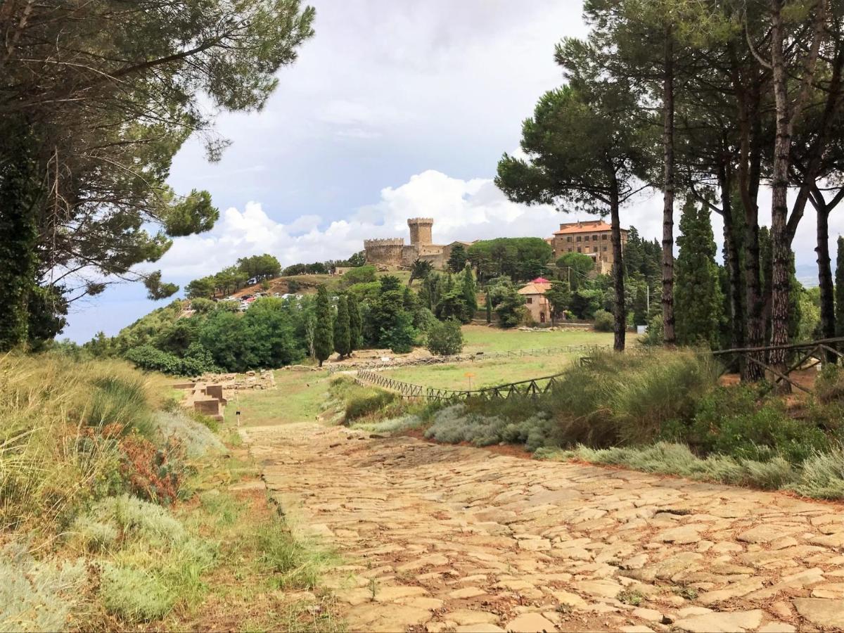 Castello Di Populonia Villa A Mare Extérieur photo