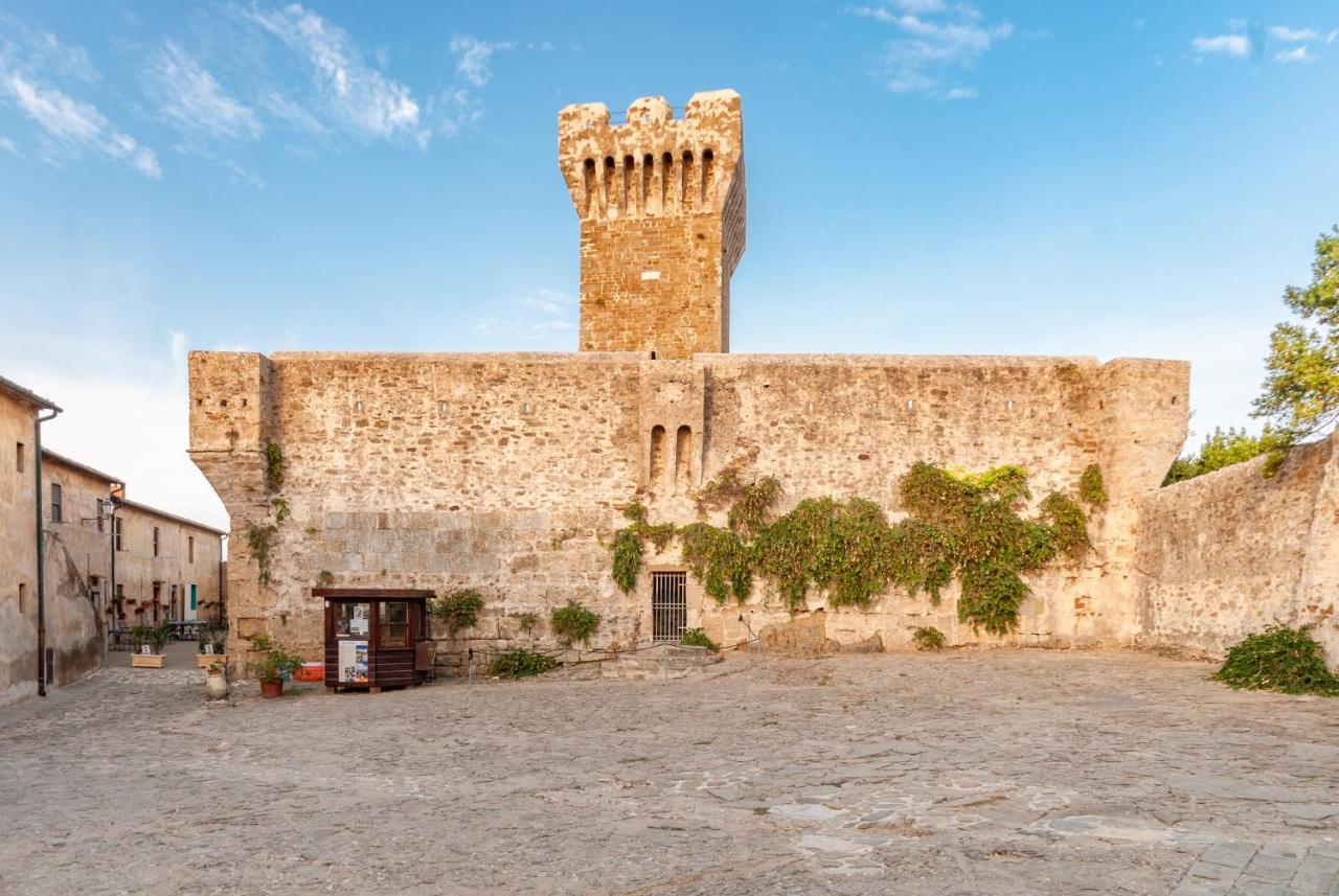 Castello Di Populonia Villa A Mare Extérieur photo