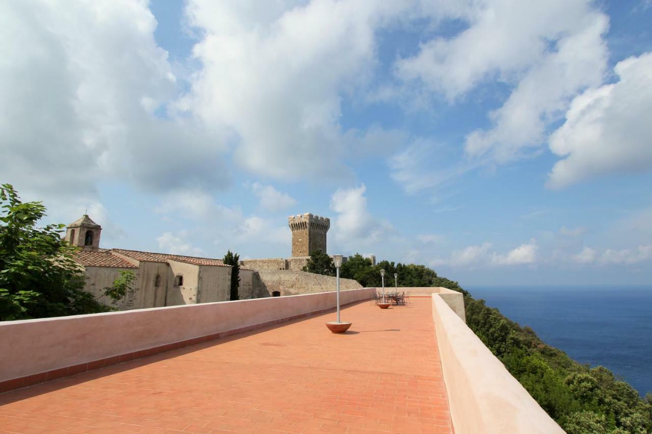 Castello Di Populonia Villa A Mare Extérieur photo